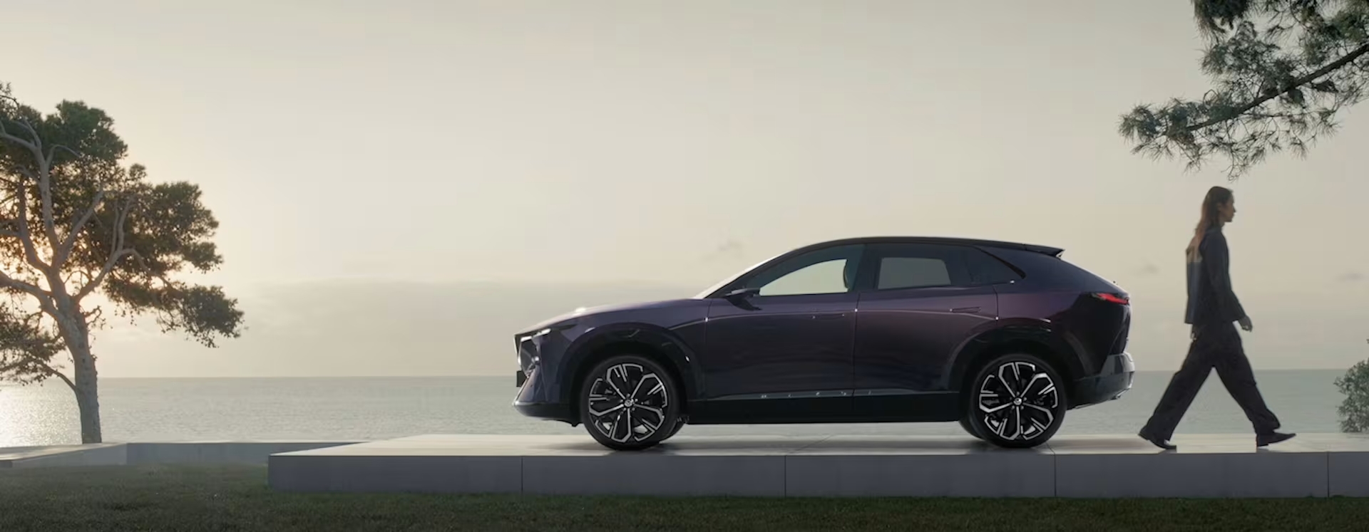 banner MAZDA CX-6E