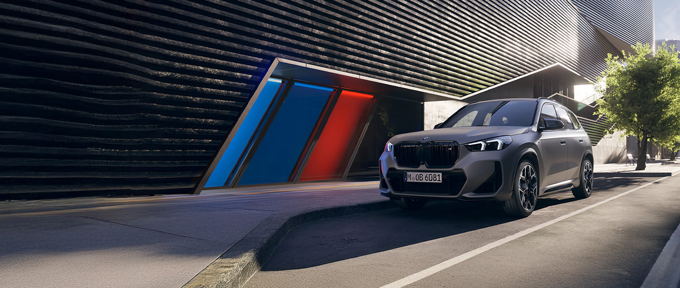 banner BMW X1 M35i xDrive